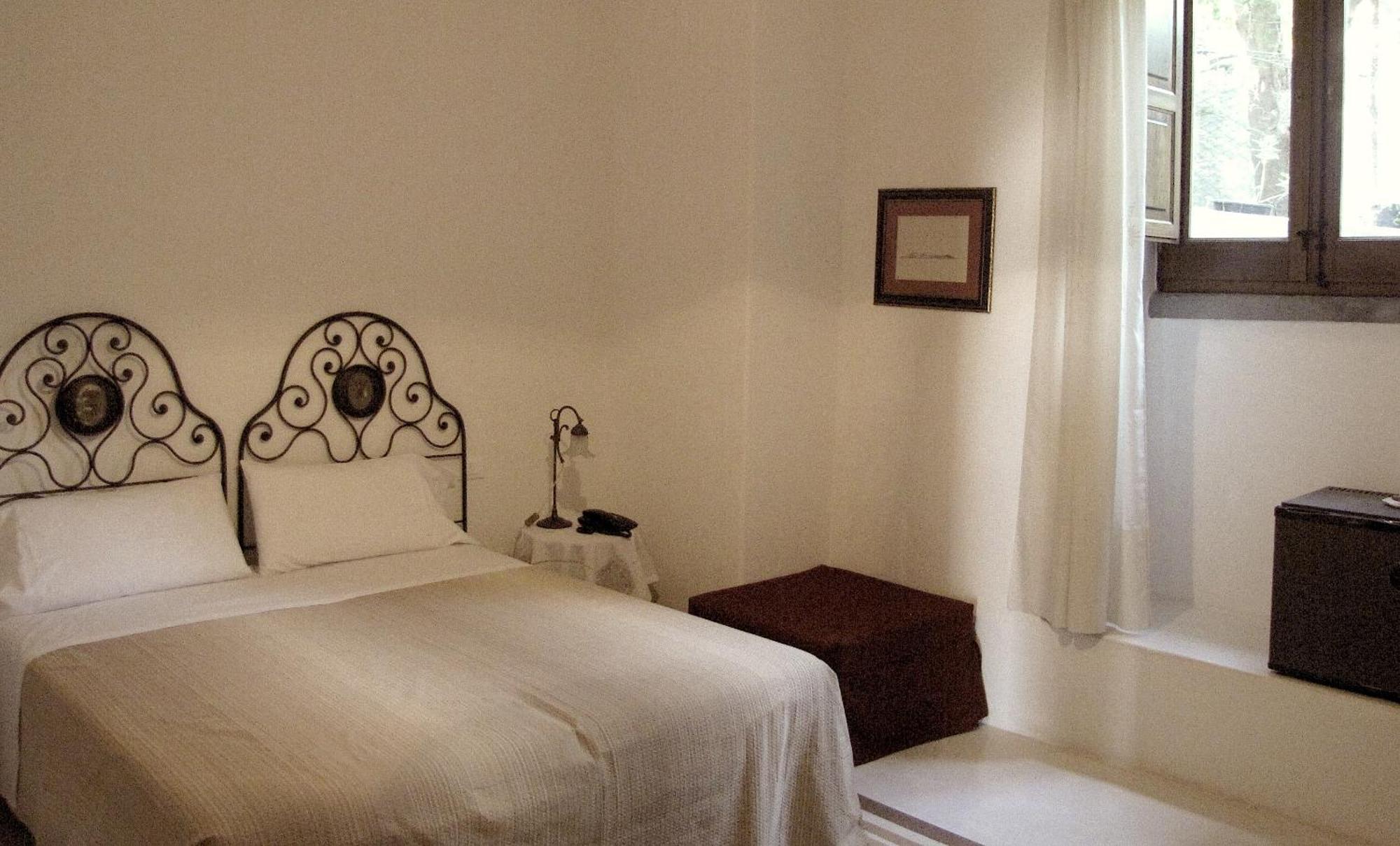 Hotel Santa Marina Antica Foresteria ซานตา มาริน่า ซาลินา ภายนอก รูปภาพ
