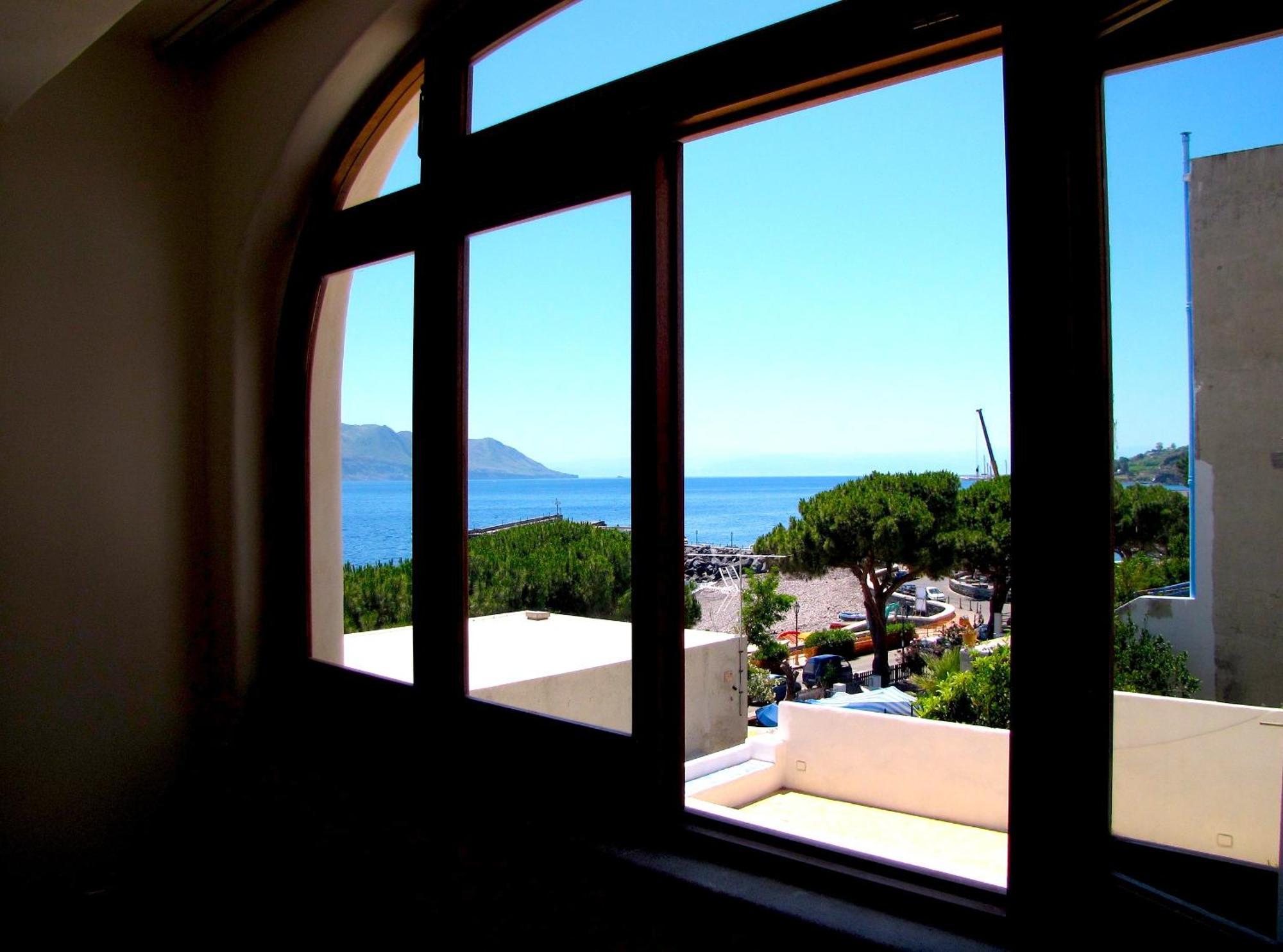 Hotel Santa Marina Antica Foresteria ซานตา มาริน่า ซาลินา ภายนอก รูปภาพ