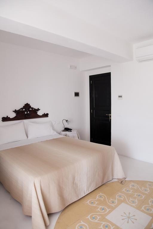 Hotel Santa Marina Antica Foresteria ซานตา มาริน่า ซาลินา ภายนอก รูปภาพ