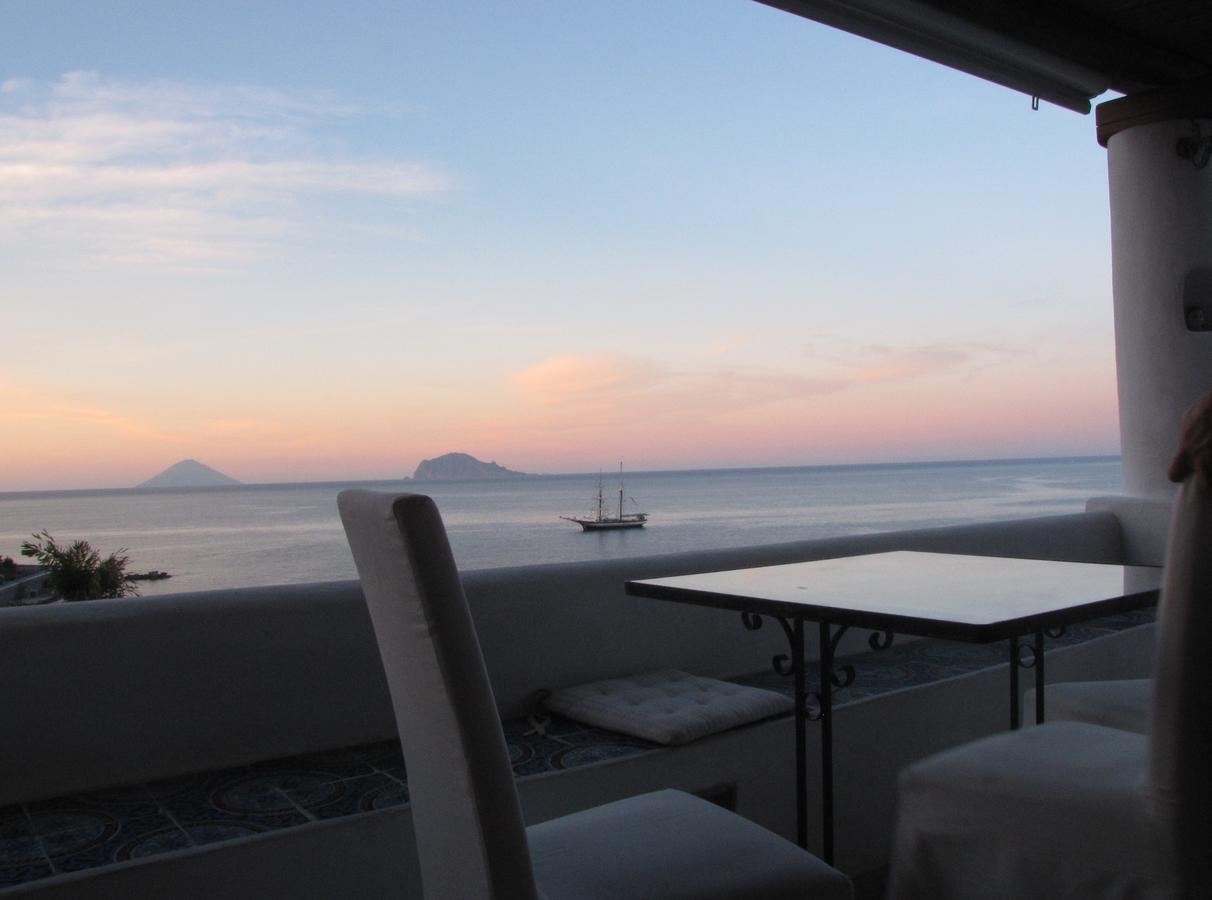 Hotel Santa Marina Antica Foresteria ซานตา มาริน่า ซาลินา ภายนอก รูปภาพ